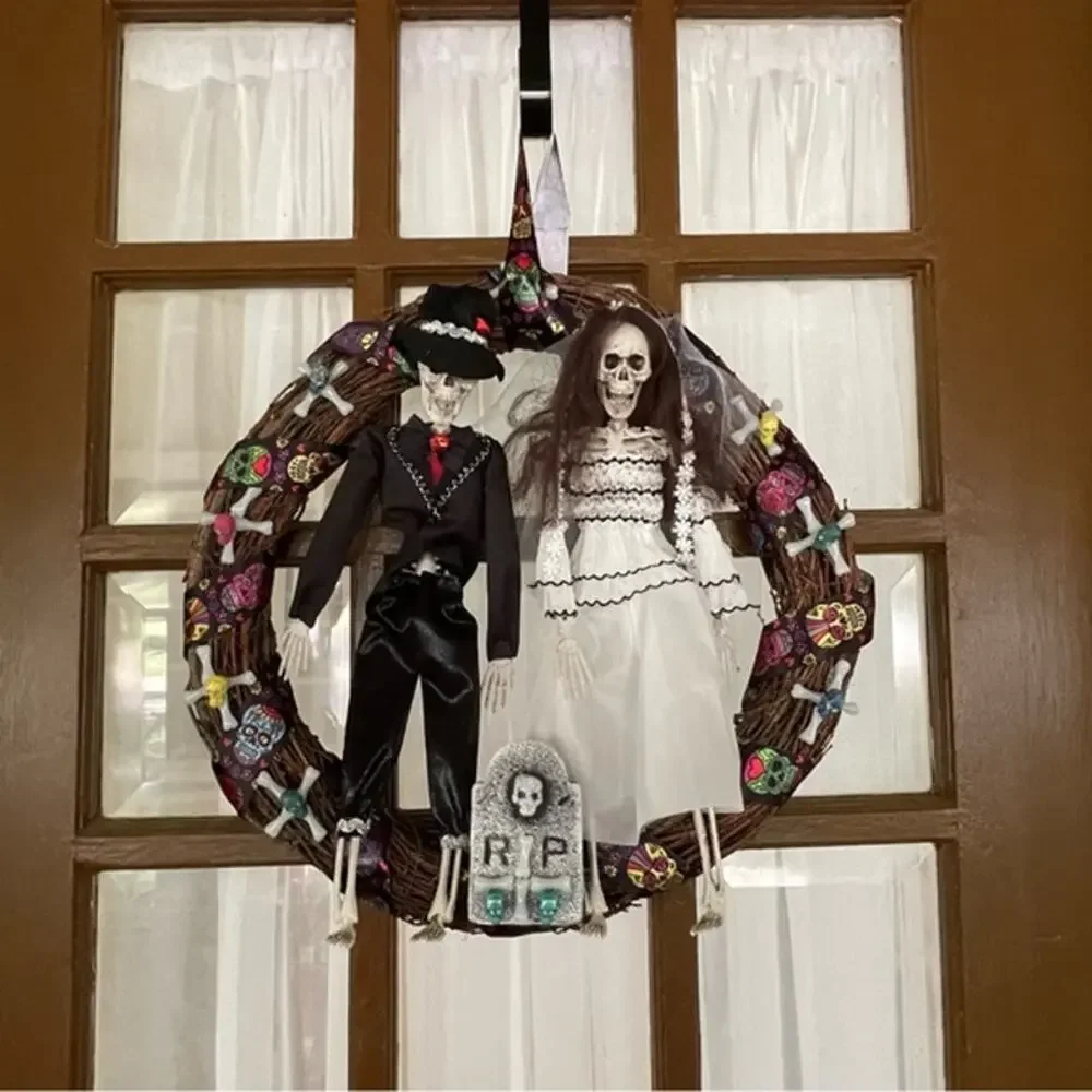 Handmade Halloween Skeleton Bride Groom Wreath 18